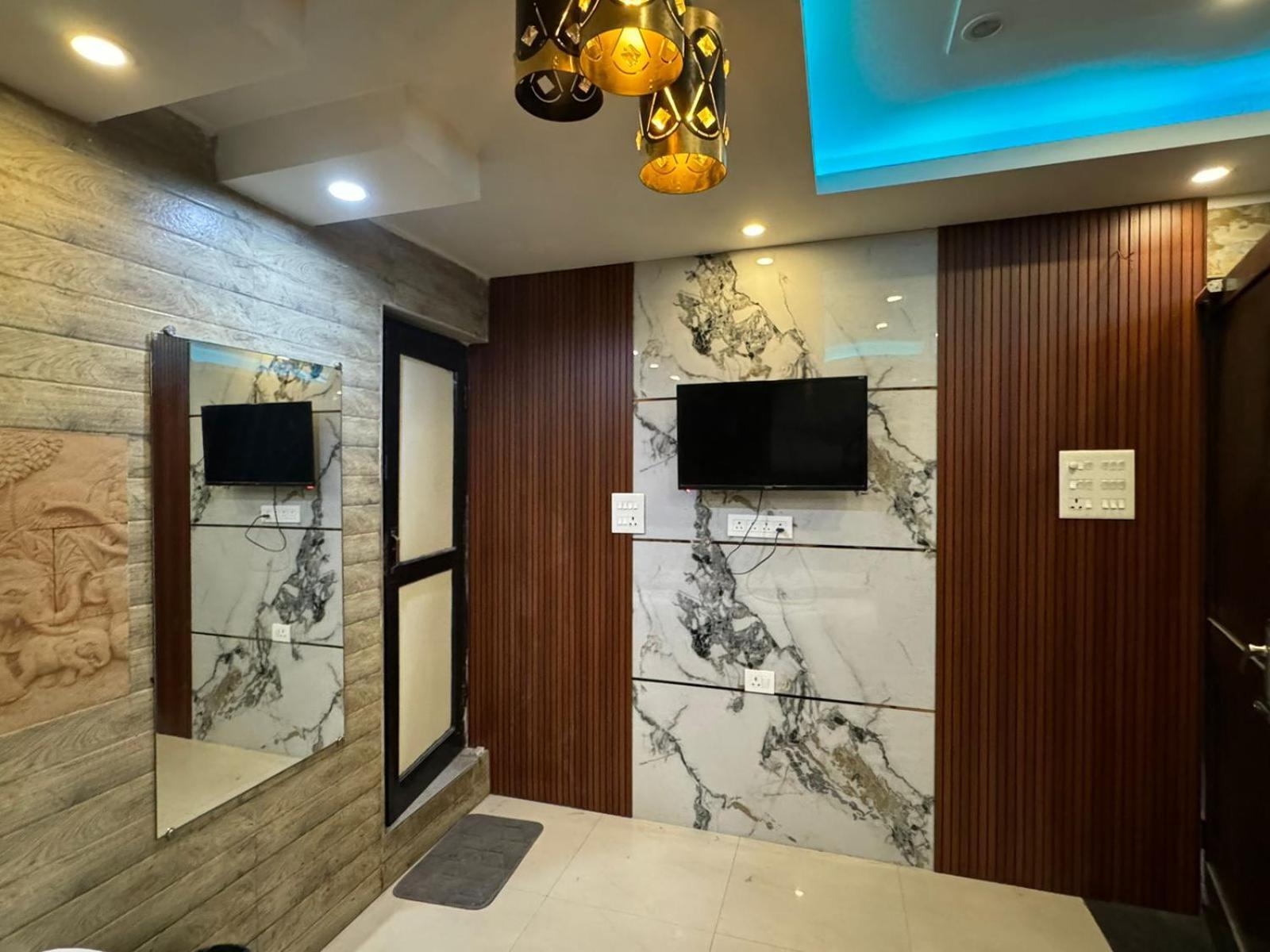 Hotel Dev Ganga Rishīkesh Dış mekan fotoğraf