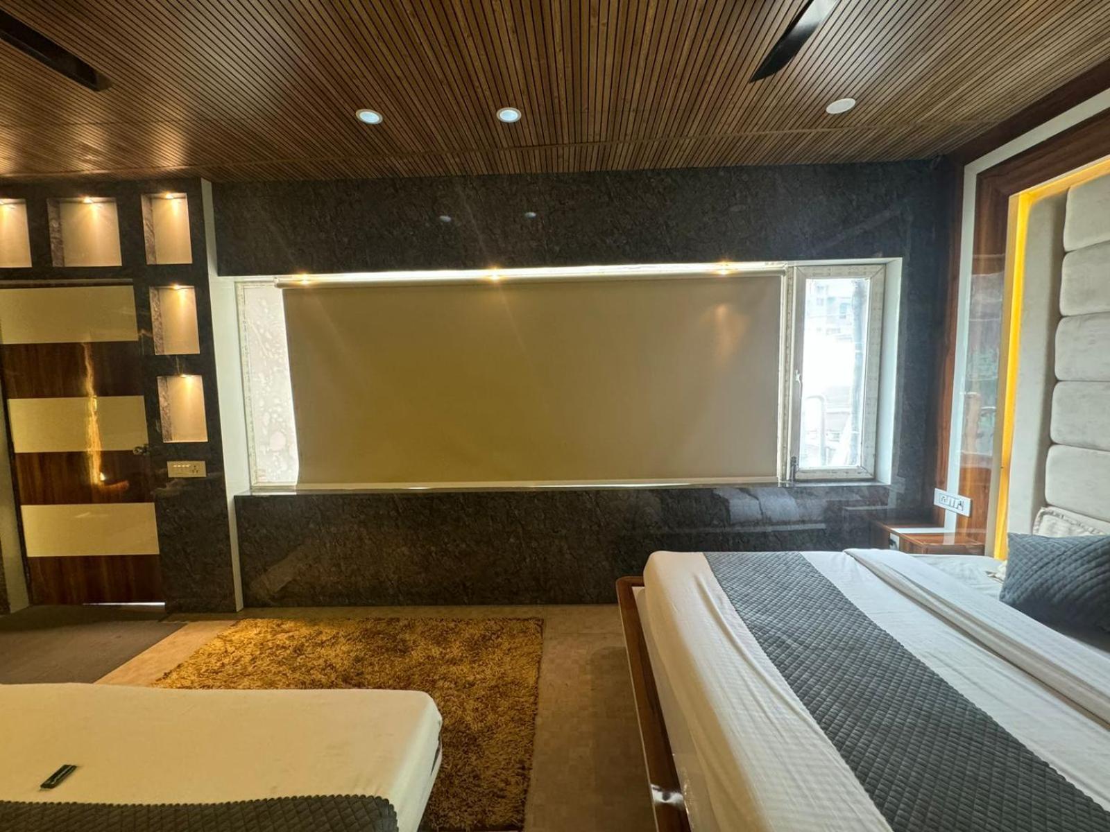 Hotel Dev Ganga Rishīkesh Dış mekan fotoğraf