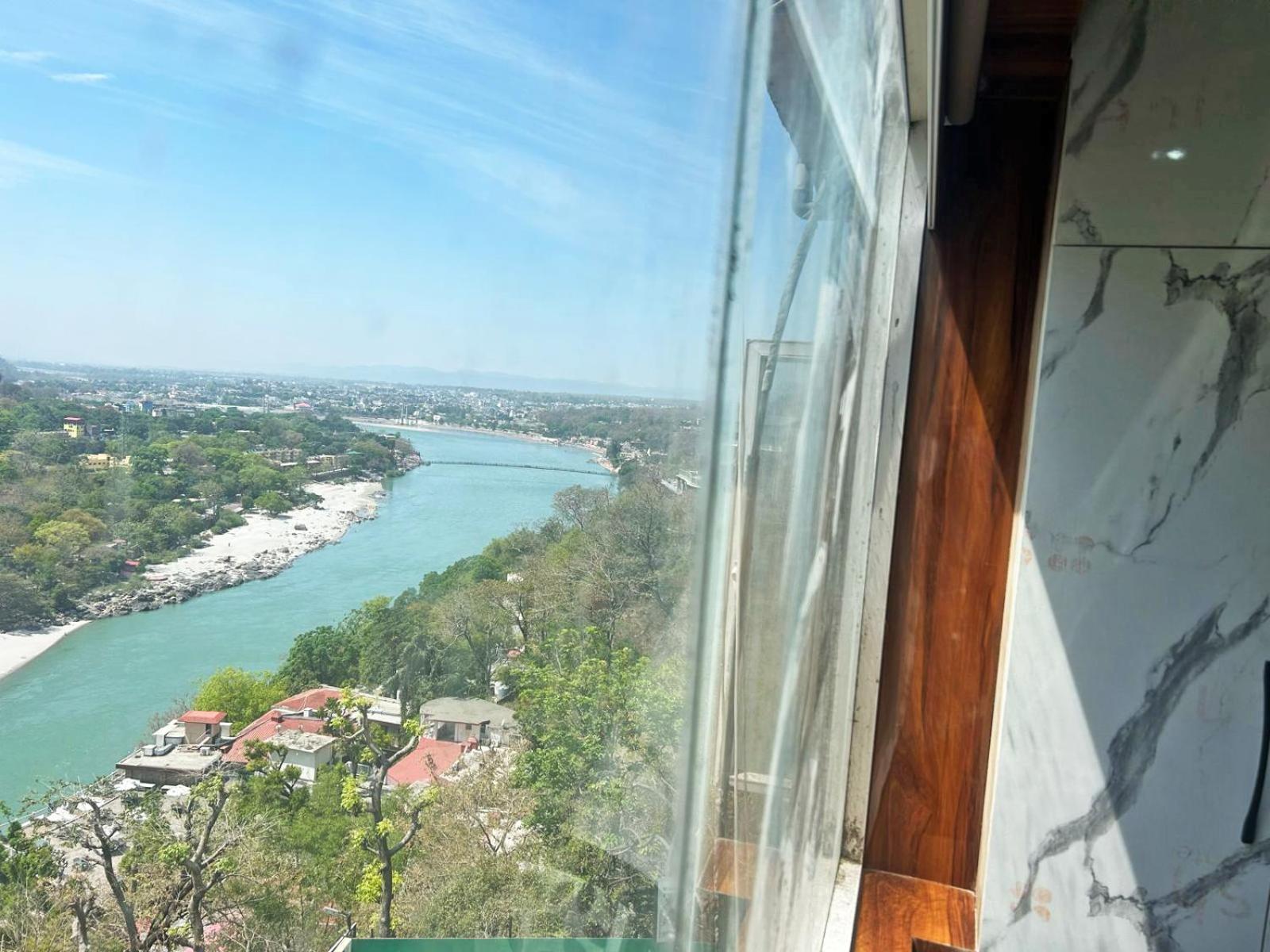 Hotel Dev Ganga Rishīkesh Dış mekan fotoğraf